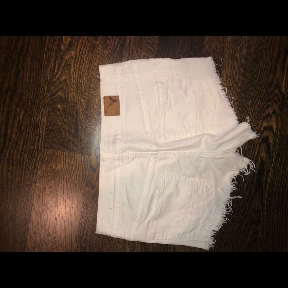 White jean shorts by American Eagle